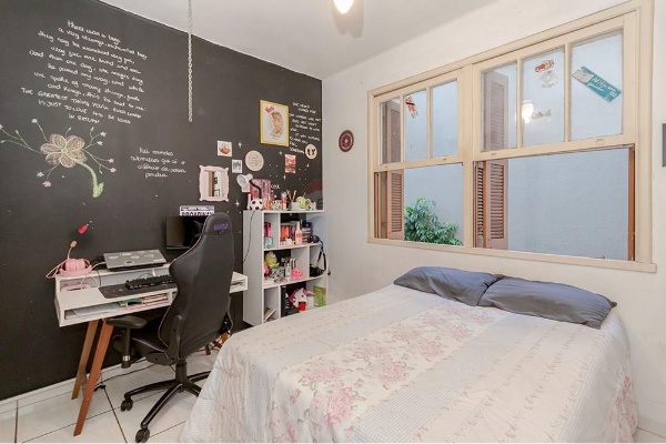 Imagem Apartamento com 2 Quartos à Venda, 77 m² em Farroupilha - Porto Alegre