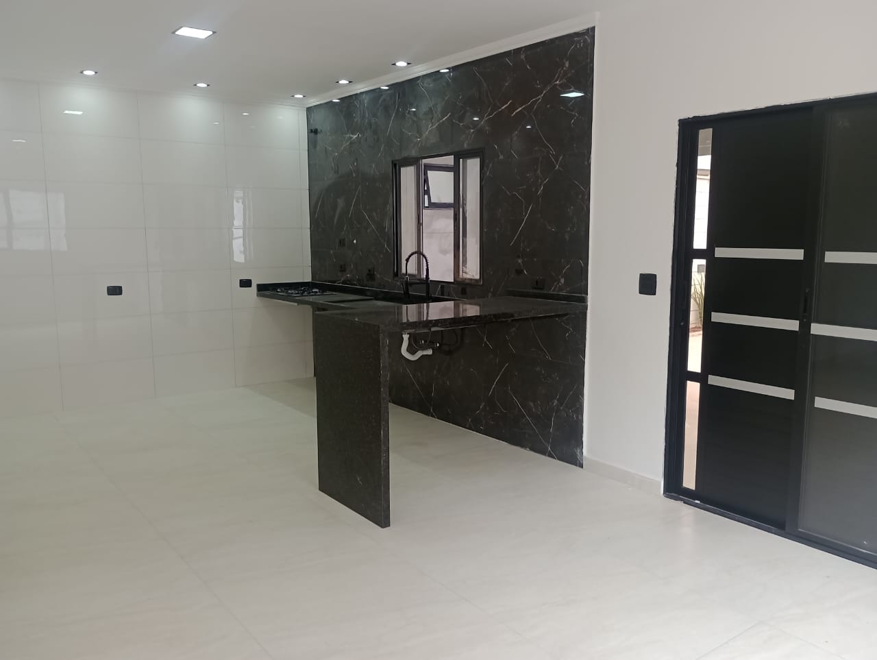 Imagem Casa com 3 Quartos à Venda, 100 m²em Campos Elíseos - Itanhaém