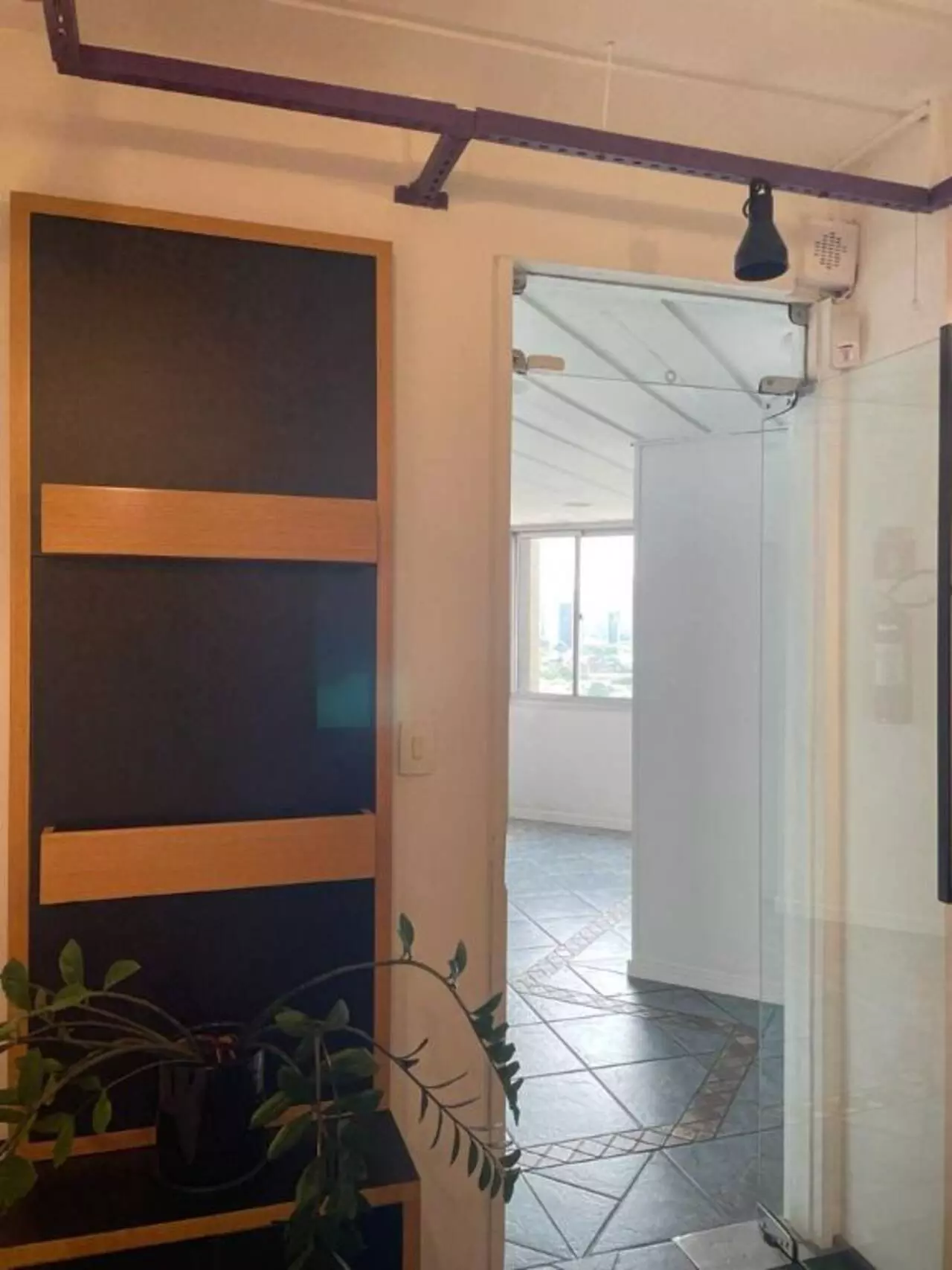 Imagem Sala Comercial à Venda ou Locação, 116 m²em Cidade Monções - São Paulo Imagem Sala Comercial à Venda ou Locação, 116 m²em Cidade Monções - São Paulo