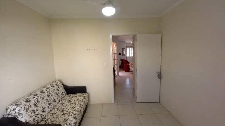 Imagem Casa com 3 Quartos à Venda, 99 m² em Hípica - Porto Alegre