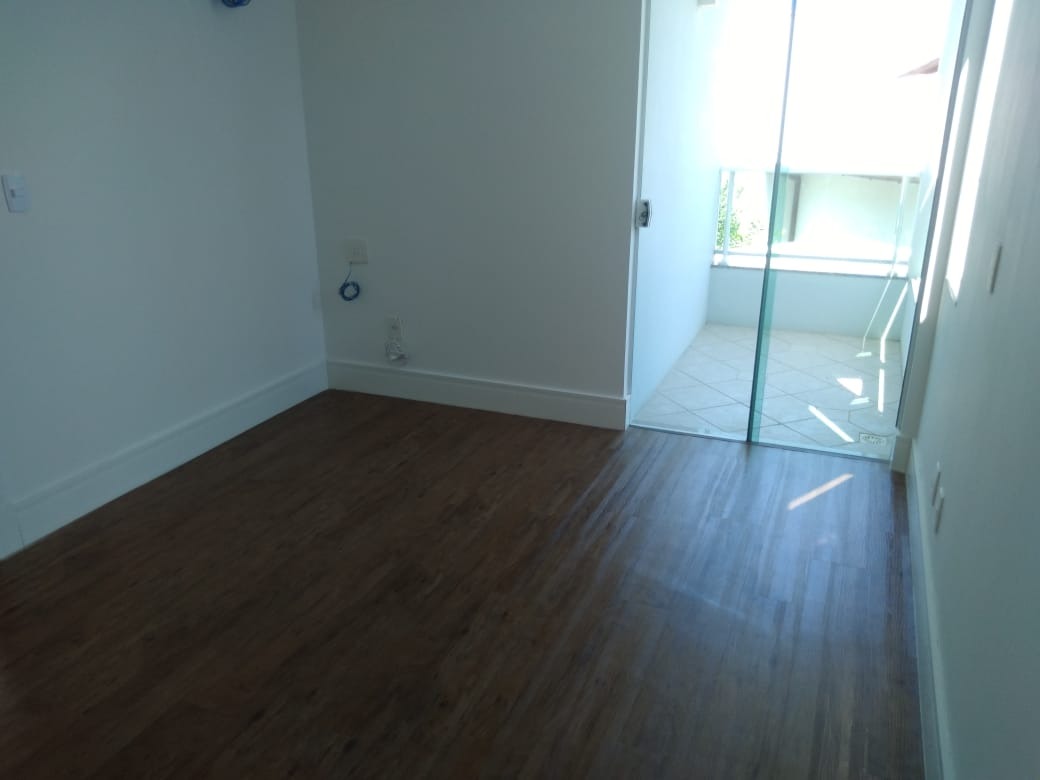 Imagem Casa de Condomínio com 5 Quartos à Venda, 259 m² em João Paulo - Florianópolis