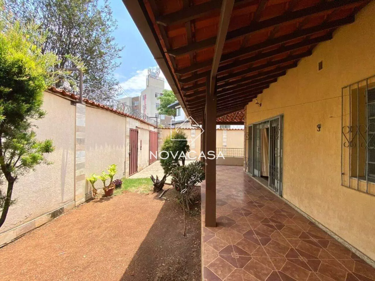 Imagem Casa com 3 Quartos à Venda, 147 m² em Heliópolis - Belo Horizonte