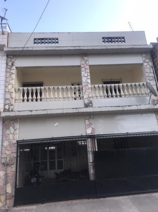 Casa com 3 Quartos à Venda,  em Centro - Jaboatão dos Guararapes