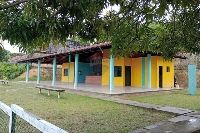 Casa de Condomínio com 3 Quartos à Venda, 250 m²em Cidade Nova - Manaus