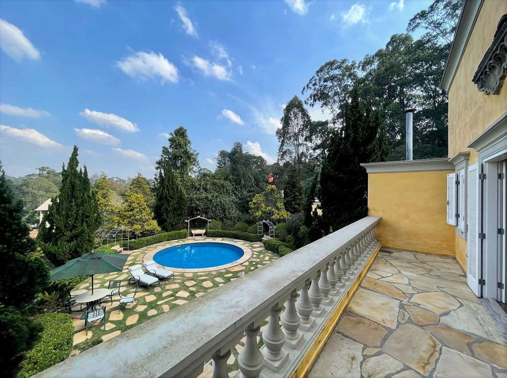 Imagem Casa com 6 Quartos à Venda ou Locação, 721 m²em Palos Verdes - Carapicuíba