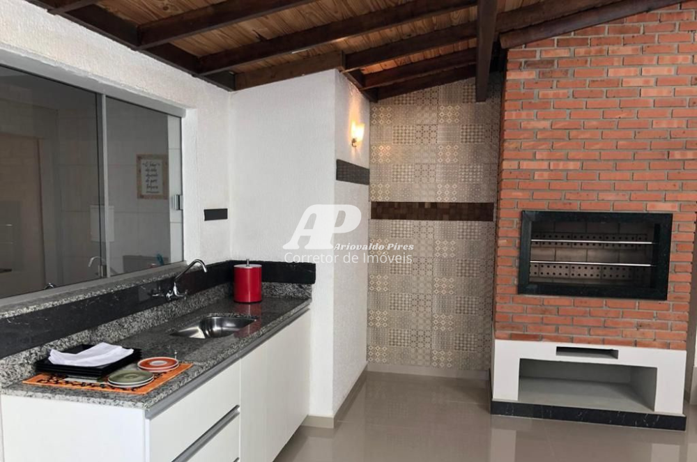 Imagem Sobrado com 4 Quartos à Venda, 176 m²em Neves - Ponta Grossa