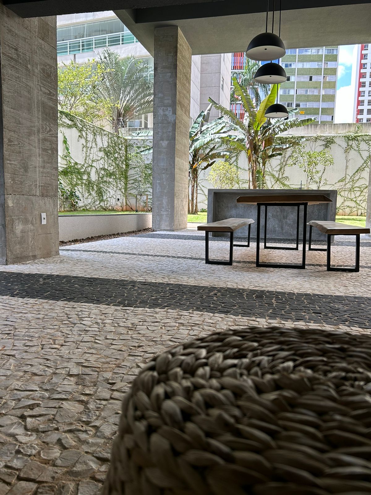 Imagem Apartamento com 3 Quartos à Venda, 105 m²em Cerqueira César - São Paulo