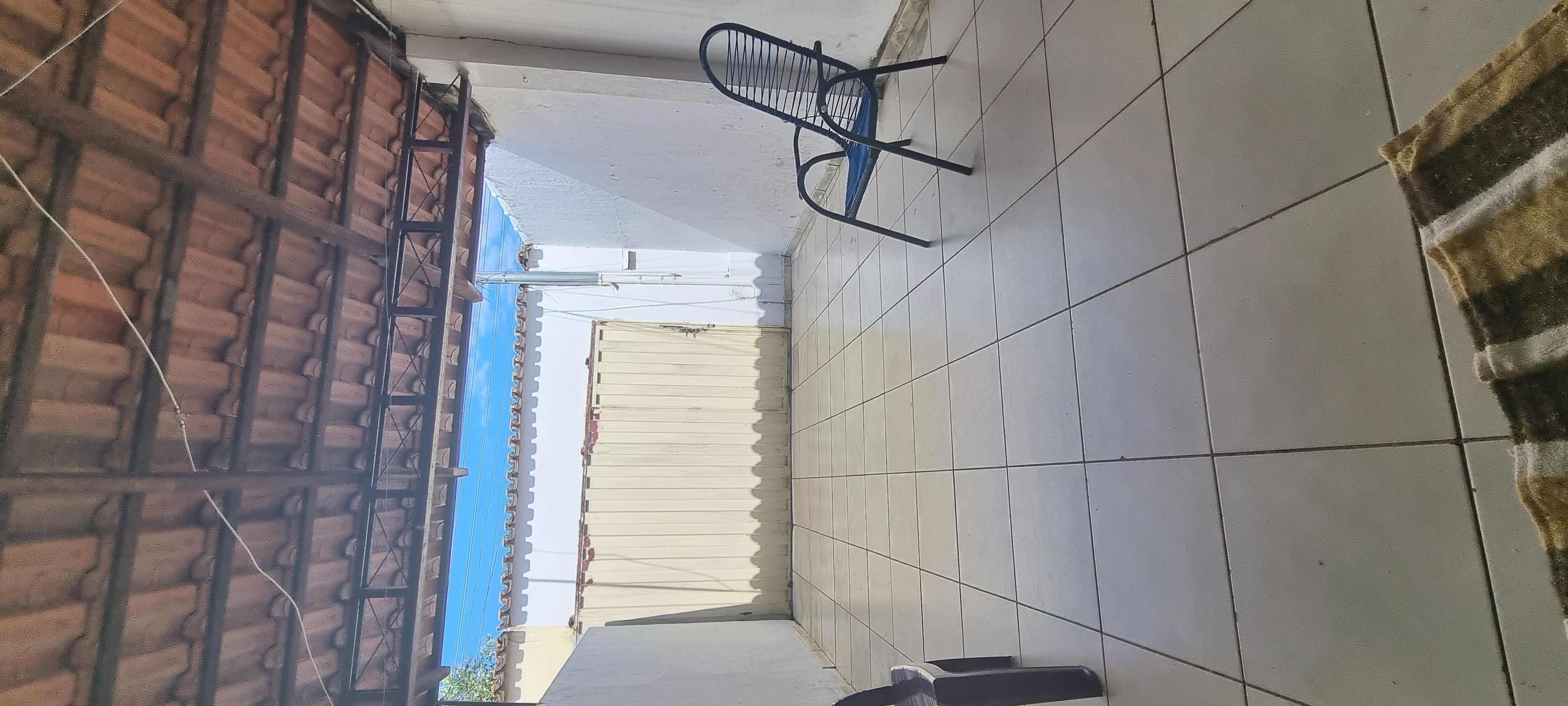 Imagem Casa com 2 Quartos à Venda, 130 m²em Jardim Guanabara III - Goiânia