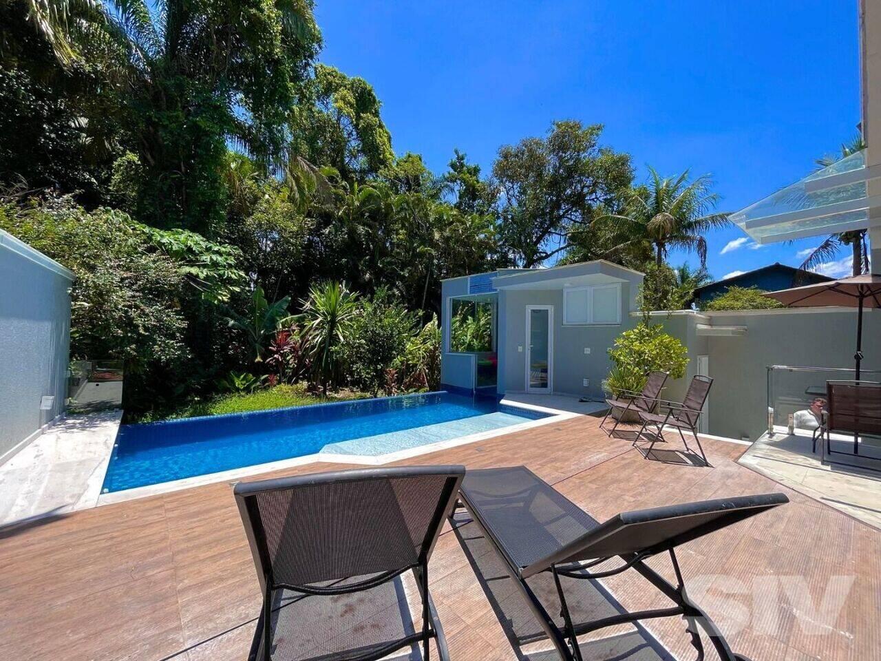 Imagem Casa de Condomínio com 5 Quartos à Venda, 553 m²em Riviera - Bertioga