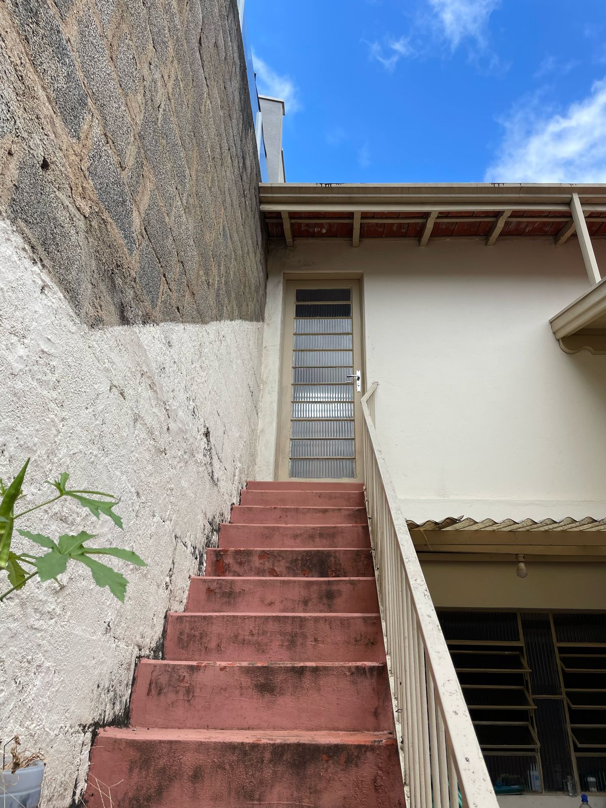 Imagem Casa com 1 Quarto à Venda, 85 m² em Centro - Poços de Caldas