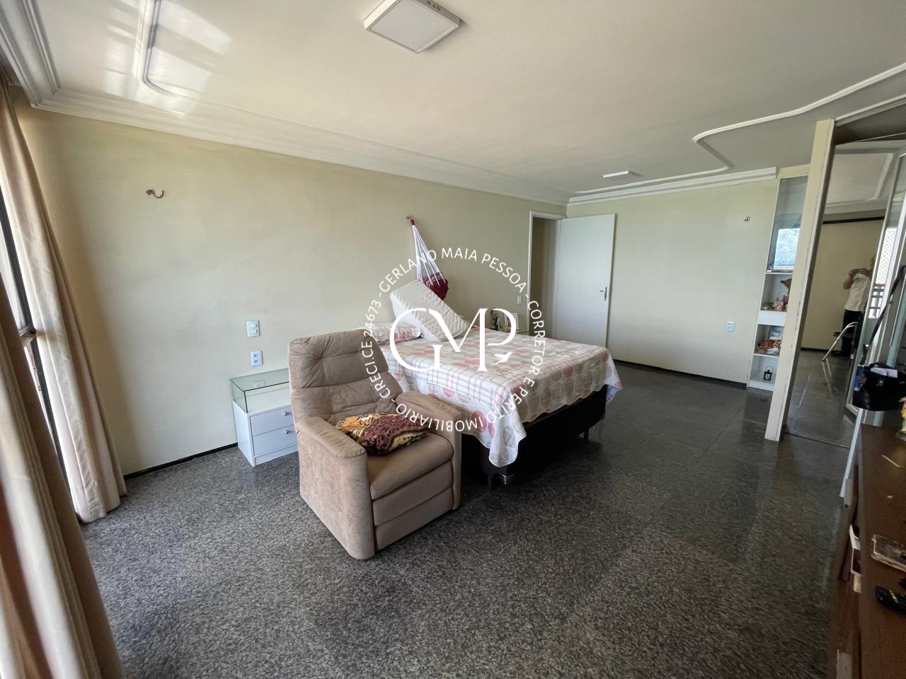 Imagem Apartamento com 4 Quartos à Venda, 225 m² em Meireles - Fortaleza Imagem Apartamento com 4 Quartos à Venda, 225 m² em Meireles - Fortaleza