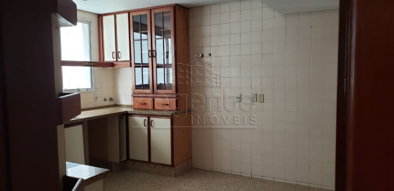 Imagem Apartamento com 4 Quartos à Venda, 120 m² em Agronômica - Florianópolis Imagem Apartamento com 4 Quartos à Venda, 120 m² em Agronômica - Florianópolis