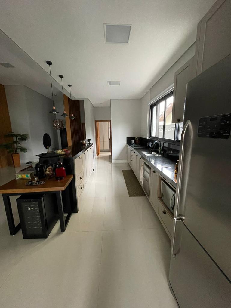 Imagem Casa de Condomínio com 3 Quartos à Venda, 220 m²em Medeiros - Jundiaí Imagem Casa de Condomínio com 3 Quartos à Venda, 220 m²em Medeiros - Jundiaí