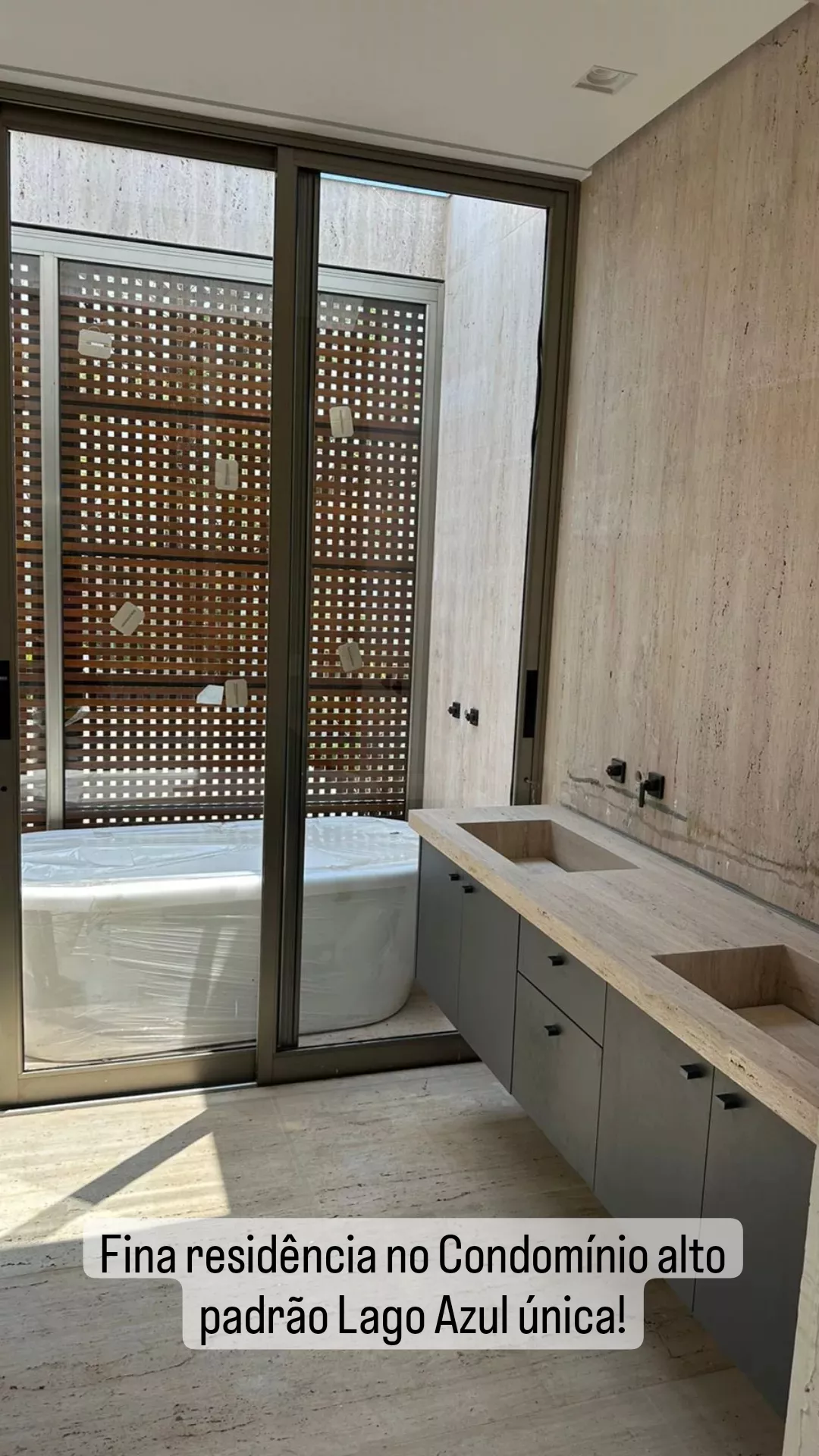 Imagem Casa de Condomínio com 5 Quartos à Venda, 700 m²em Condomínio Lago Azul - Araçoiaba da Serra Imagem Casa de Condomínio com 5 Quartos à Venda, 700 m²em Condomínio Lago Azul - Araçoiaba da Serra