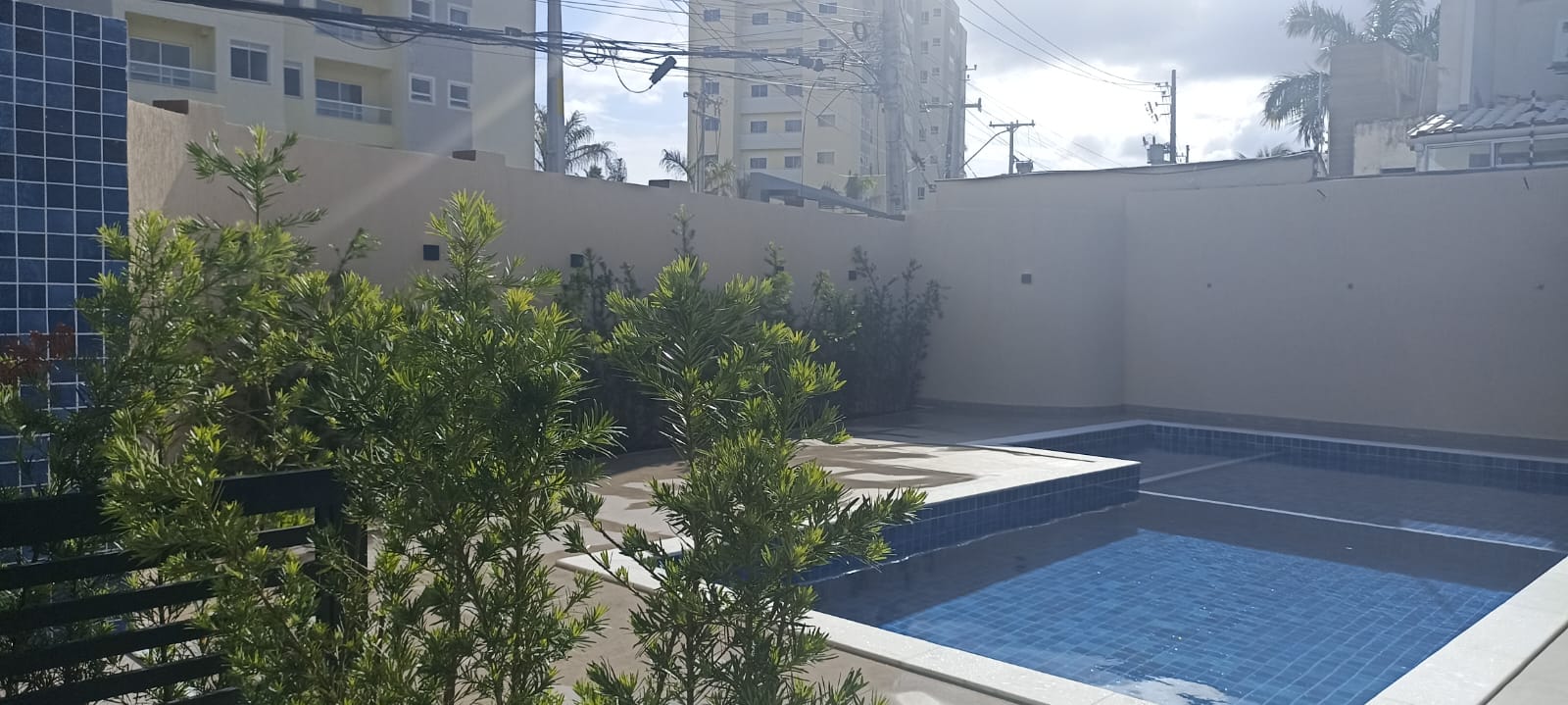 Imagem Terreno à Venda, 155 m²em Buraquinho - Lauro de Freitas Imagem Terreno à Venda, 155 m²em Buraquinho - Lauro de Freitas