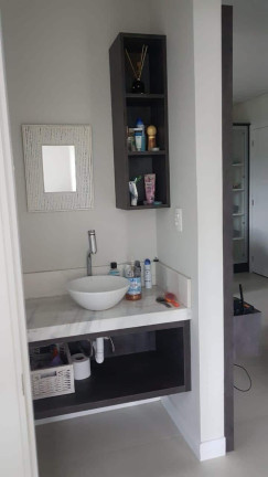 Imagem Apartamento com 2 Quartos para Temporada, 52.610 m² em Praia Brava de Itajaí - Itajaí
