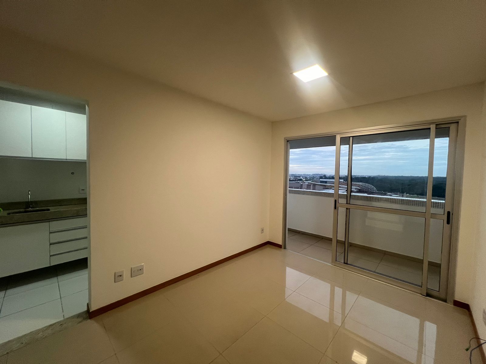 Imagem Cobertura com 3 Quartos à Venda ou Locação, 133 m²em Val-de-Cães - Belém
