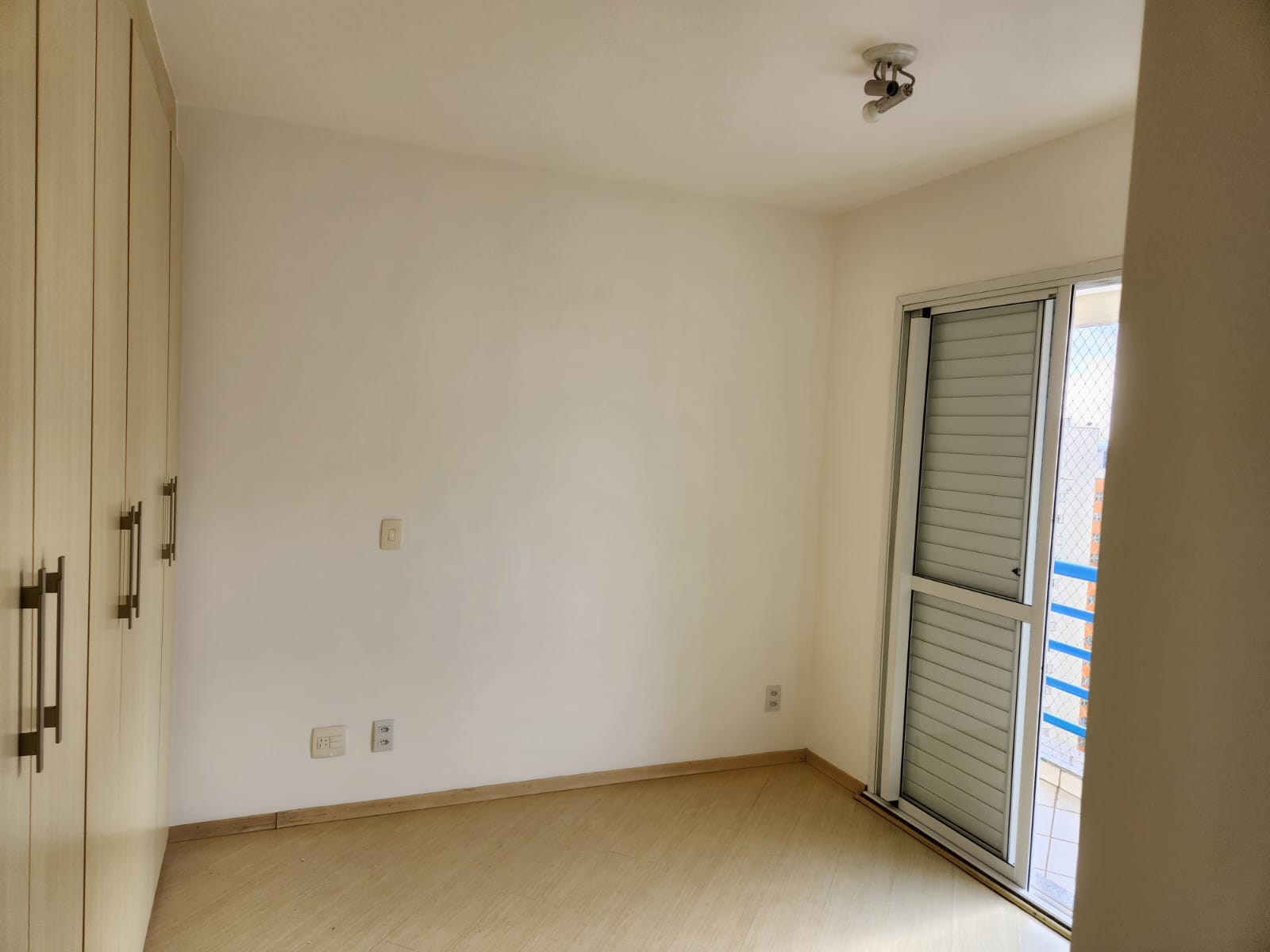 Imagem Apartamento com 3 Quartos à Venda, 104 m²em Aclimação - São Paulo