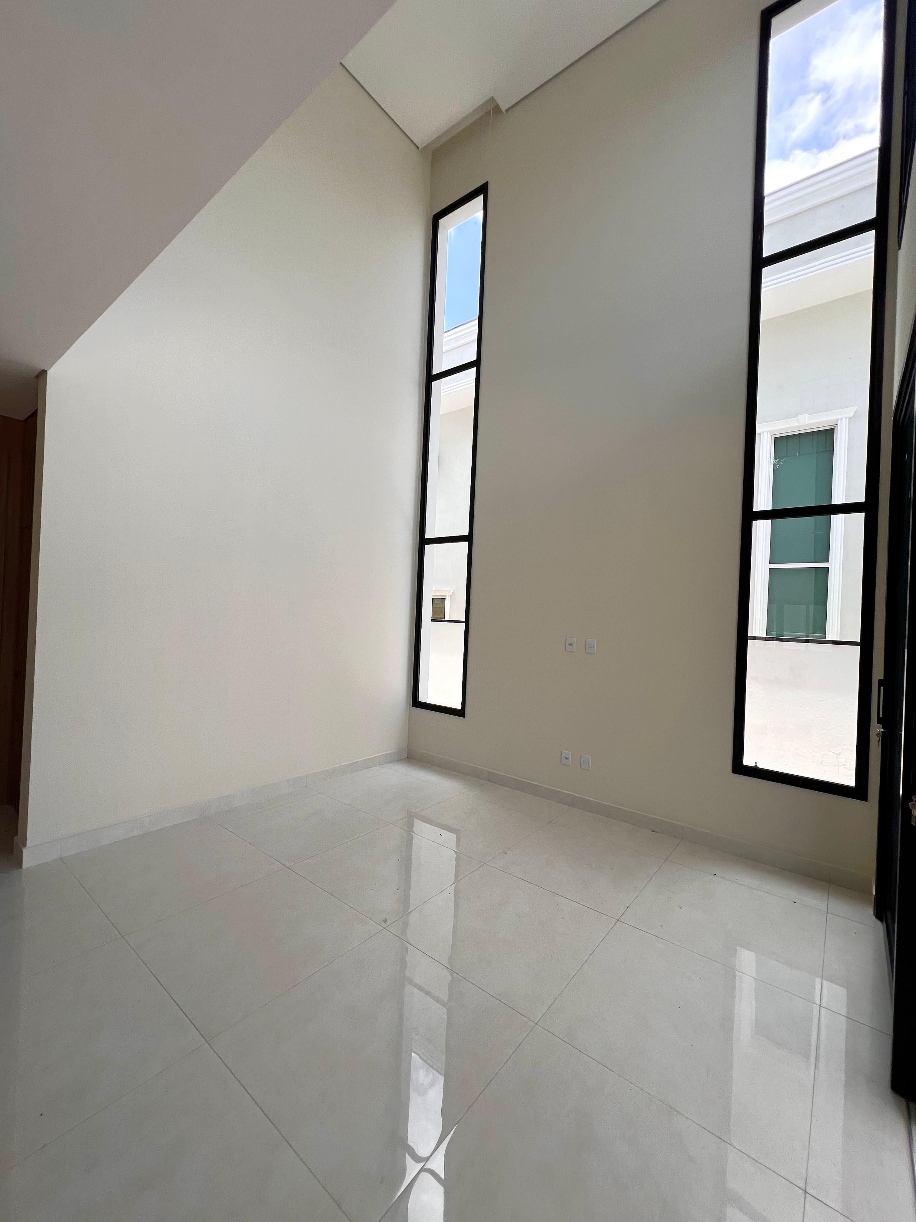 Imagem Casa de Condomínio com 4 Quartos à Venda, 300 m² em Medeiros - Jundiaí Imagem Casa de Condomínio com 4 Quartos à Venda, 300 m² em Medeiros - Jundiaí
