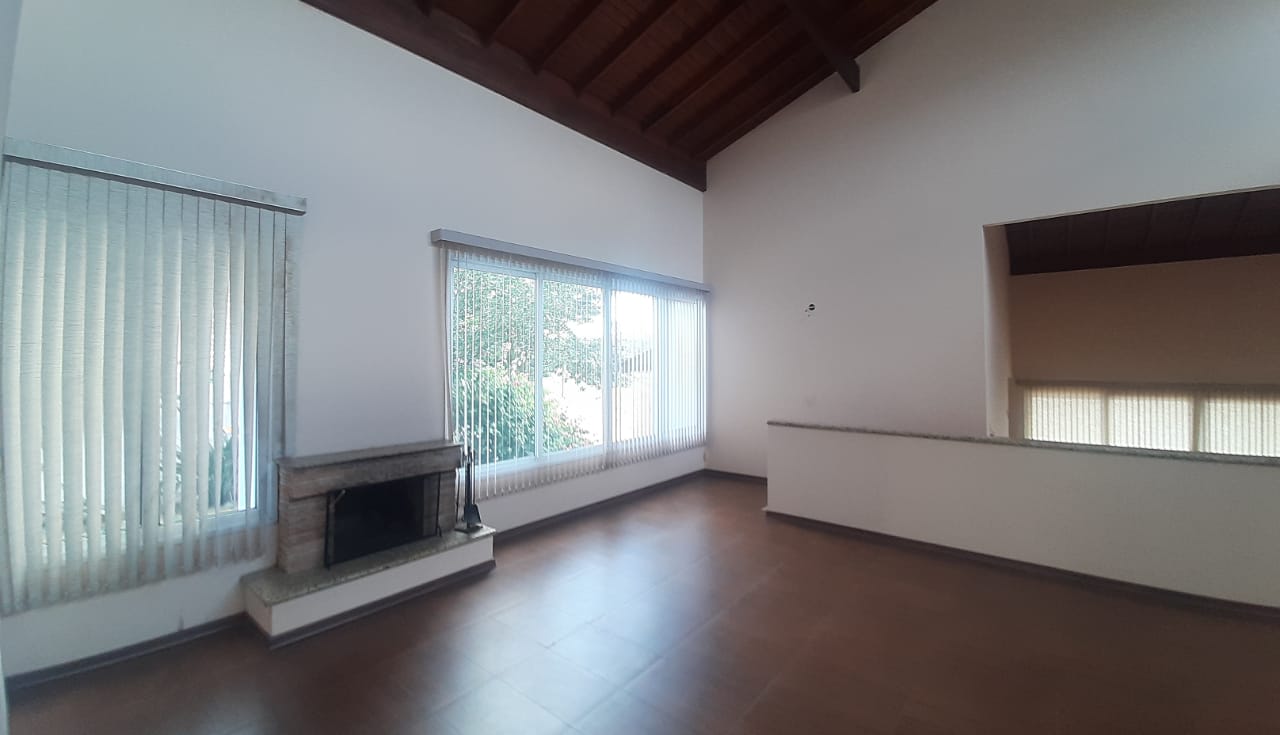 Imagem Casa de Condomínio com 4 Quartos à Venda, 300 m²em Medeiros - Jundiaí Imagem Casa de Condomínio com 4 Quartos à Venda, 300 m²em Medeiros - Jundiaí