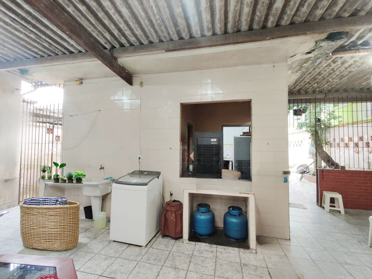 Imagem Casa com 3 Quartos à Venda, 151 m²em Jardim Casqueiro - Cubatão