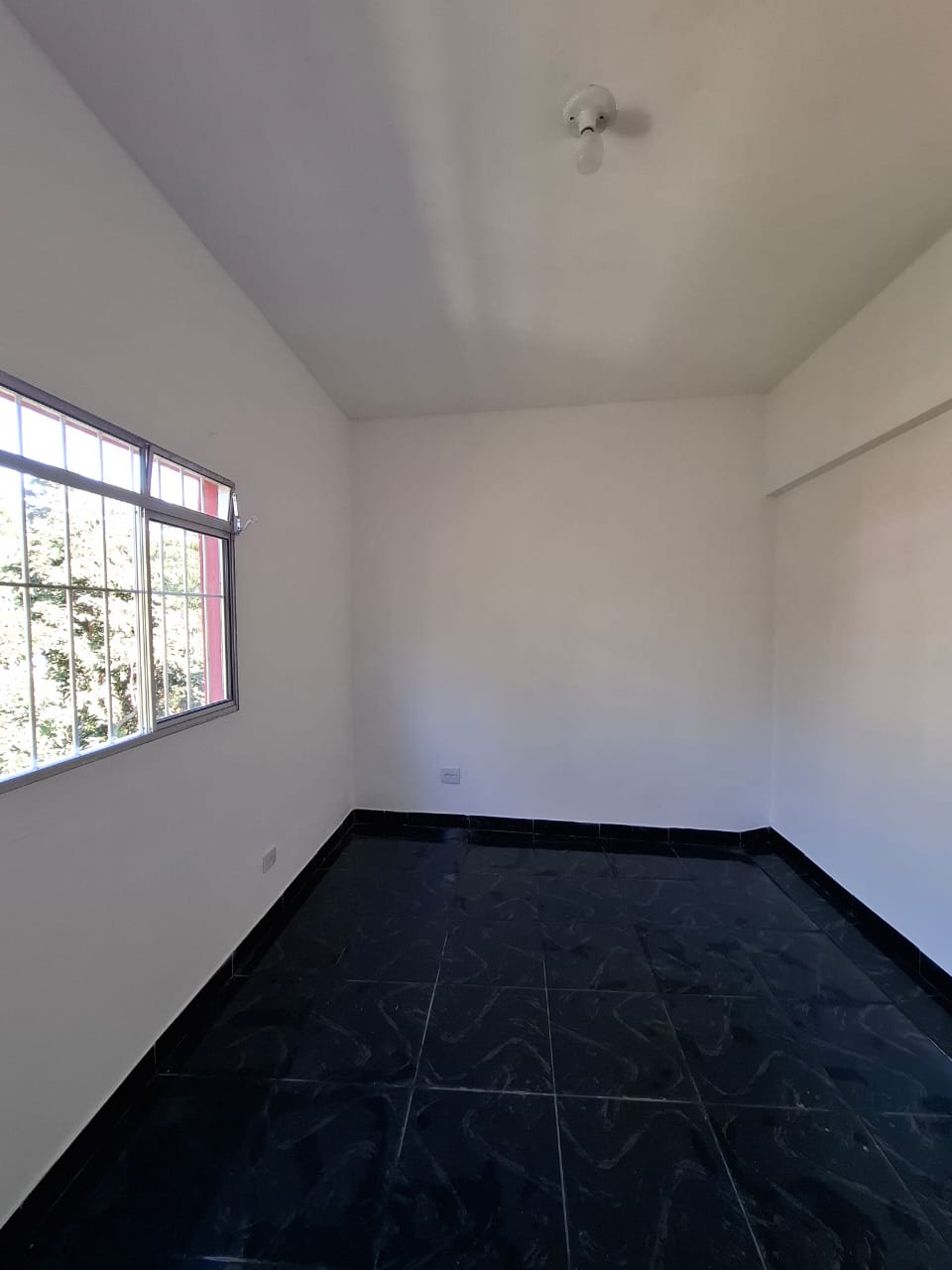 Imagem Casa com 2 Quartos para Alugar, em Jardim Souza - São Paulo Imagem Casa com 2 Quartos para Alugar, em Jardim Souza - São Paulo