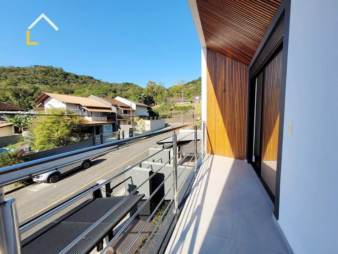 Imagem Sobrado com 3 Quartos à Venda, 160 m²em Saguaçu - Joinville