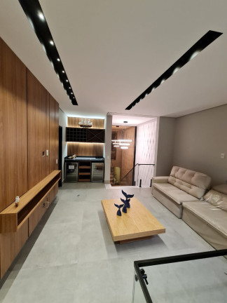 Imagem Sobrado com 6 Quartos à Venda,  em Riviera - Bertioga