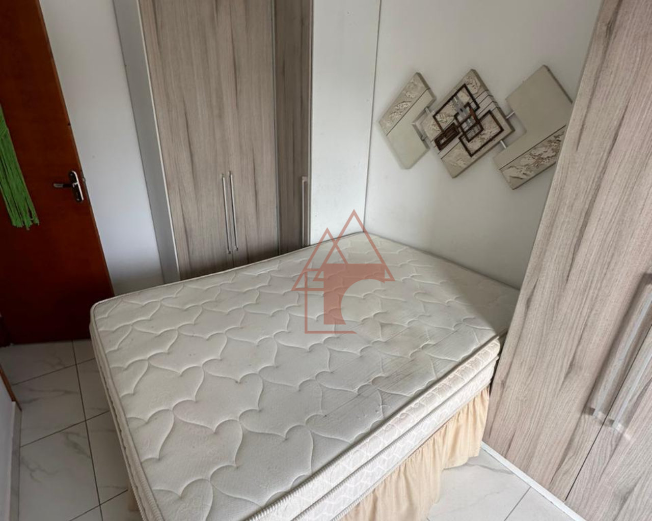 Imagem Casa com 2 Quartos à Venda, 75 m² em Caiçara - Praia Grande Imagem Casa com 2 Quartos à Venda, 75 m² em Caiçara - Praia Grande
