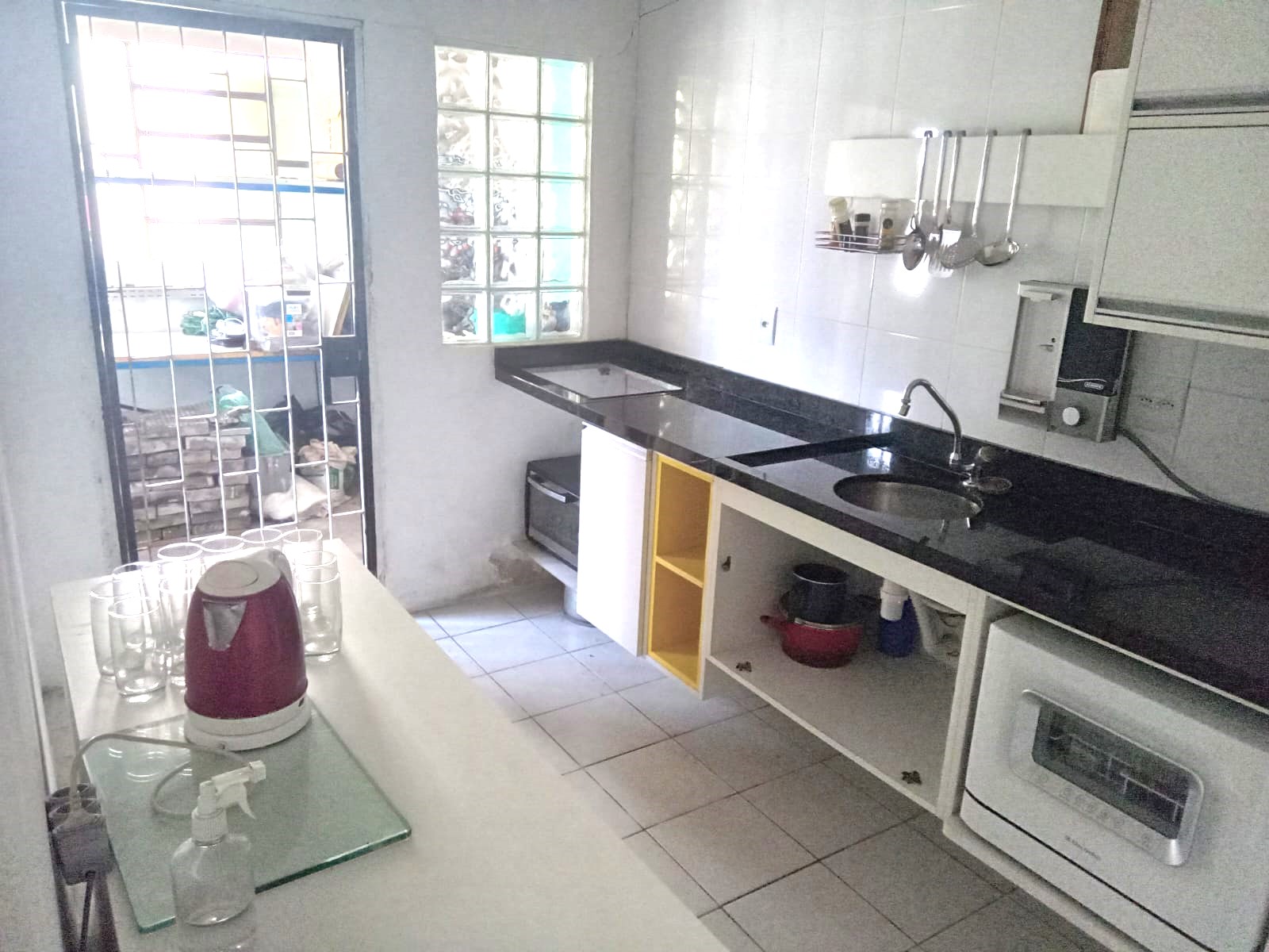Imagem Sobrado com 3 Quartos à Venda, 100 m² em Jardim Botânico - Porto Alegre