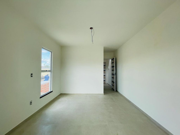 Imagem Casa com 3 Quartos à Venda, 106 m² em Centro - Eusébio Imagem Casa com 3 Quartos à Venda, 106 m² em Centro - Eusébio