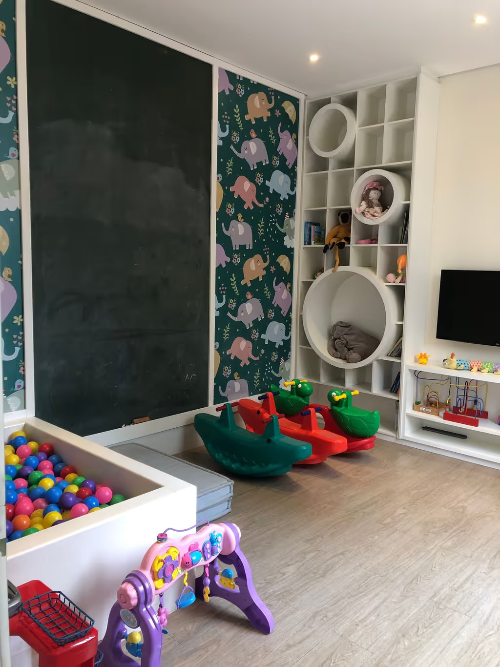Imagem Apartamento com 4 Quartos à Venda, 165 m² em Vila Gertrudes - São Paulo