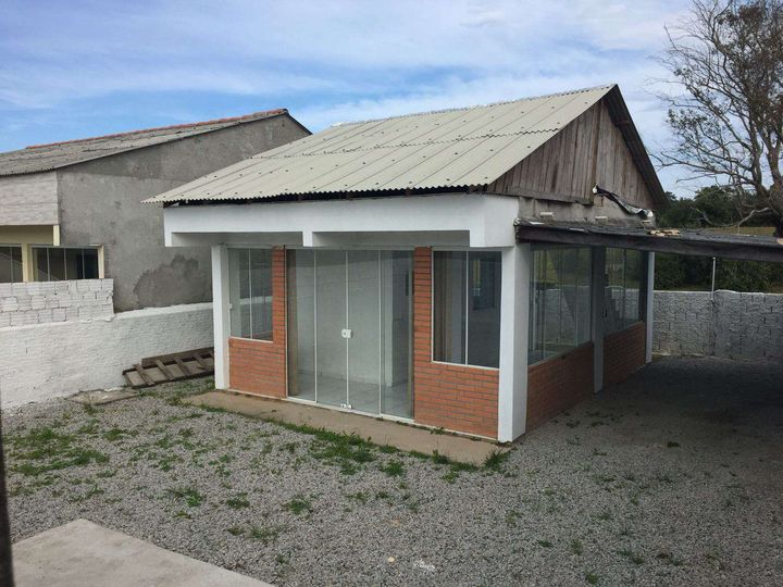 Casa com 1 Quarto à Venda, 35 m² em São João Do Rio Vermelho - Florianópolis