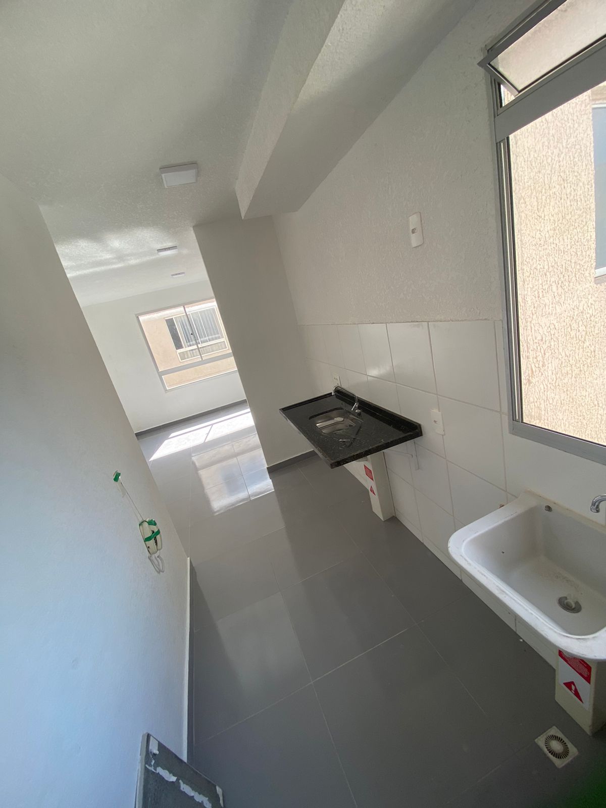 Imagem Apartamento com 2 Quartos à Venda, 45 m² em Realengo - Rio de Janeiro