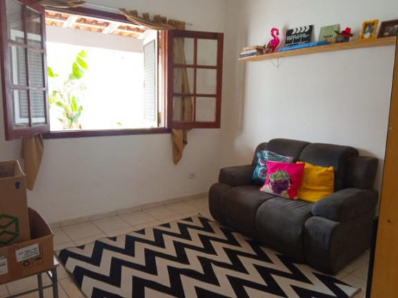 Imagem Sobrado com 4 Quartos à Venda, 250 m² em Balneário Dos Golfinhos - Caraguatatuba