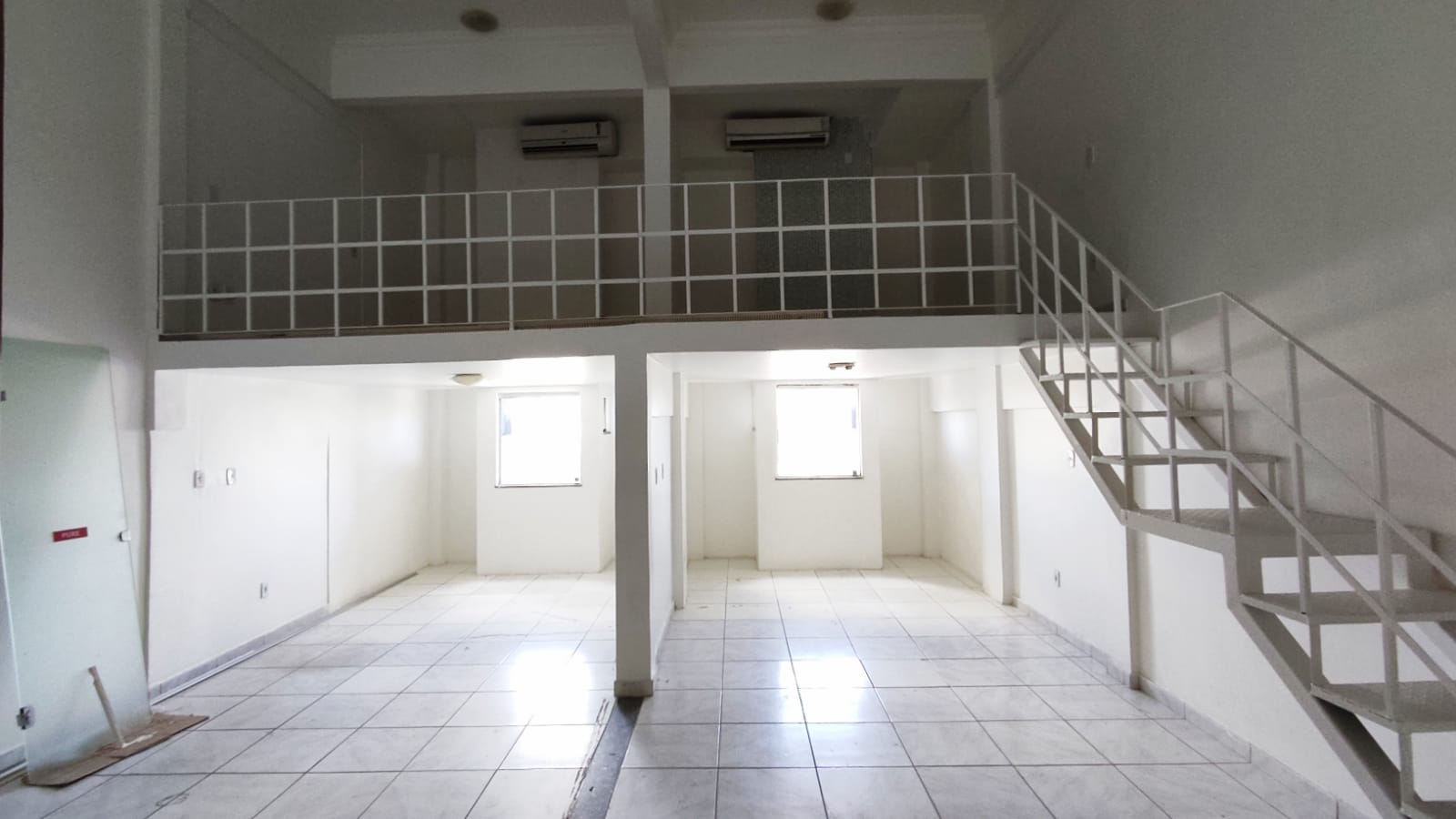 Imagem Imóvel Comercial para Alugar, 5 m²em Val-de-Cães - Belém