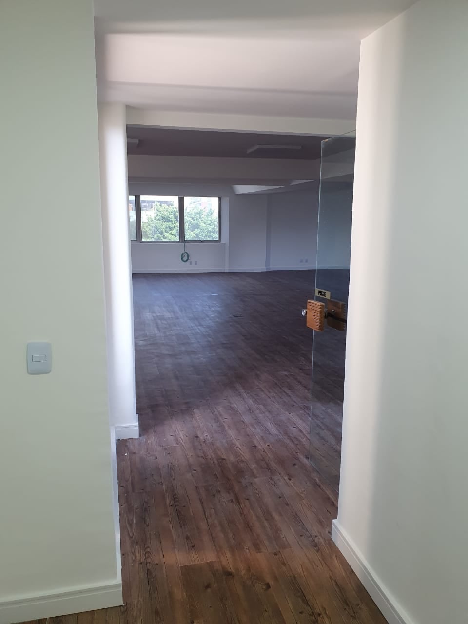 Imagem Sala Comercial à Venda ou Locação, 204 m² em Cidade Monções - São Paulo Imagem Sala Comercial à Venda ou Locação, 204 m² em Cidade Monções - São Paulo