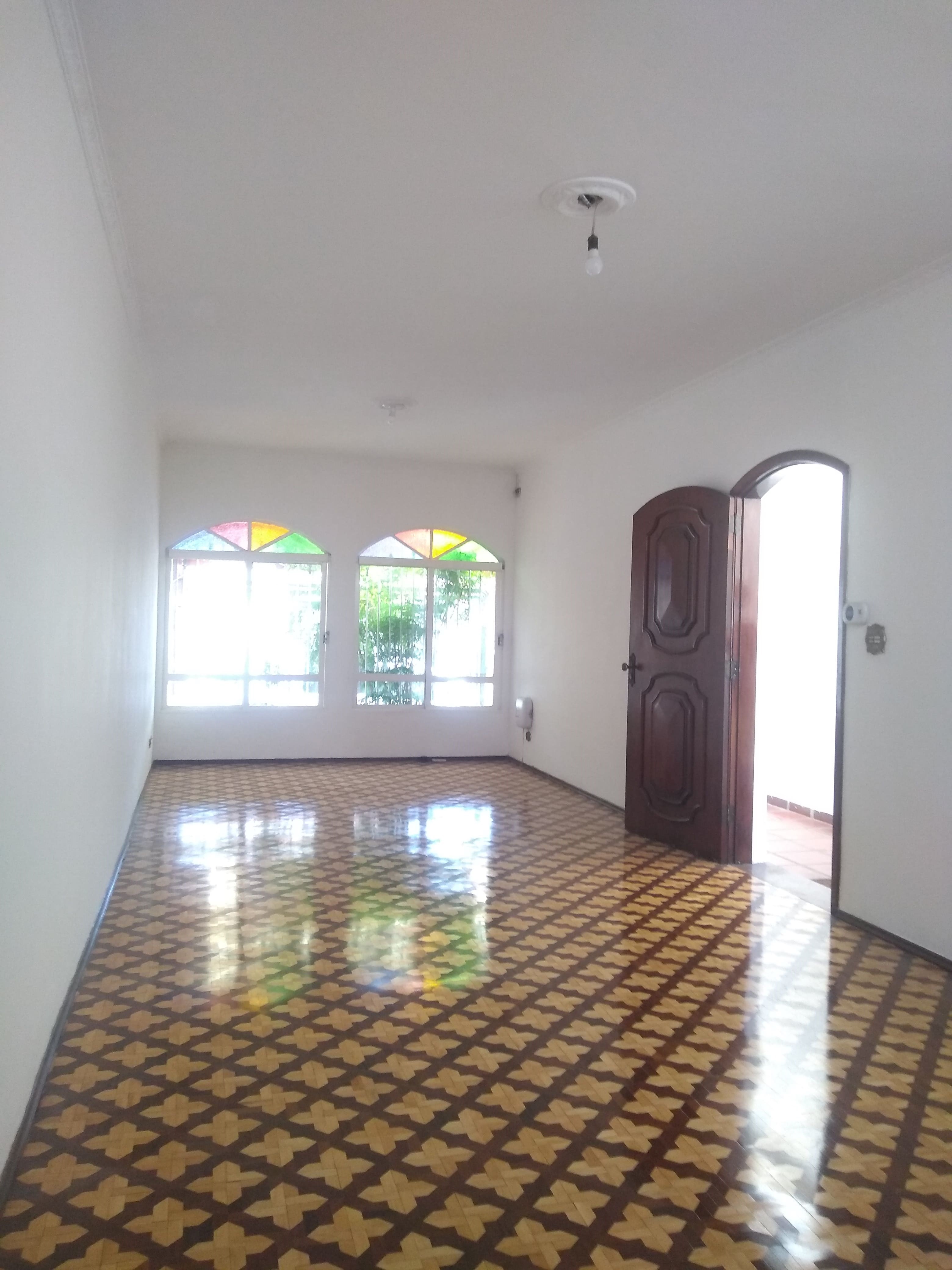 Imagem Sobrado com 3 Quartos à Venda, 205 m²em Vila Moinho Velho - São Paulo