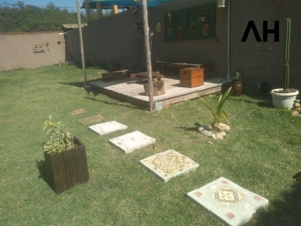 Imagem Casa com 3 Quartos à Venda, 360 m²em Itaipu - Niterói