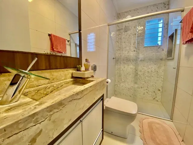 Imagem Casa com 3 Quartos à Venda, 158 m²em Comerciário - Criciúma