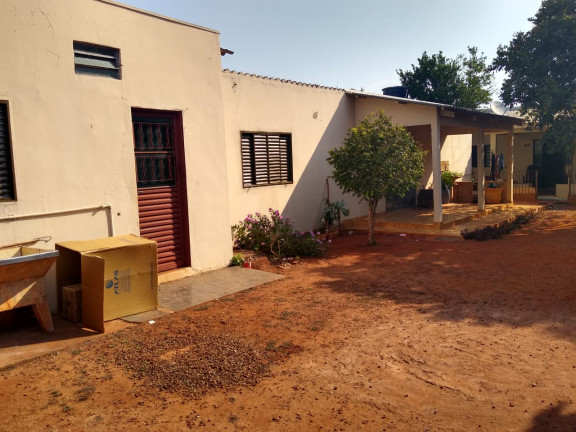 Imagem Casa com 2 Quartos à Venda, 50 m² em Jardim Aero Rancho - Campo Grande Imagem Casa com 2 Quartos à Venda, 50 m² em Jardim Aero Rancho - Campo Grande