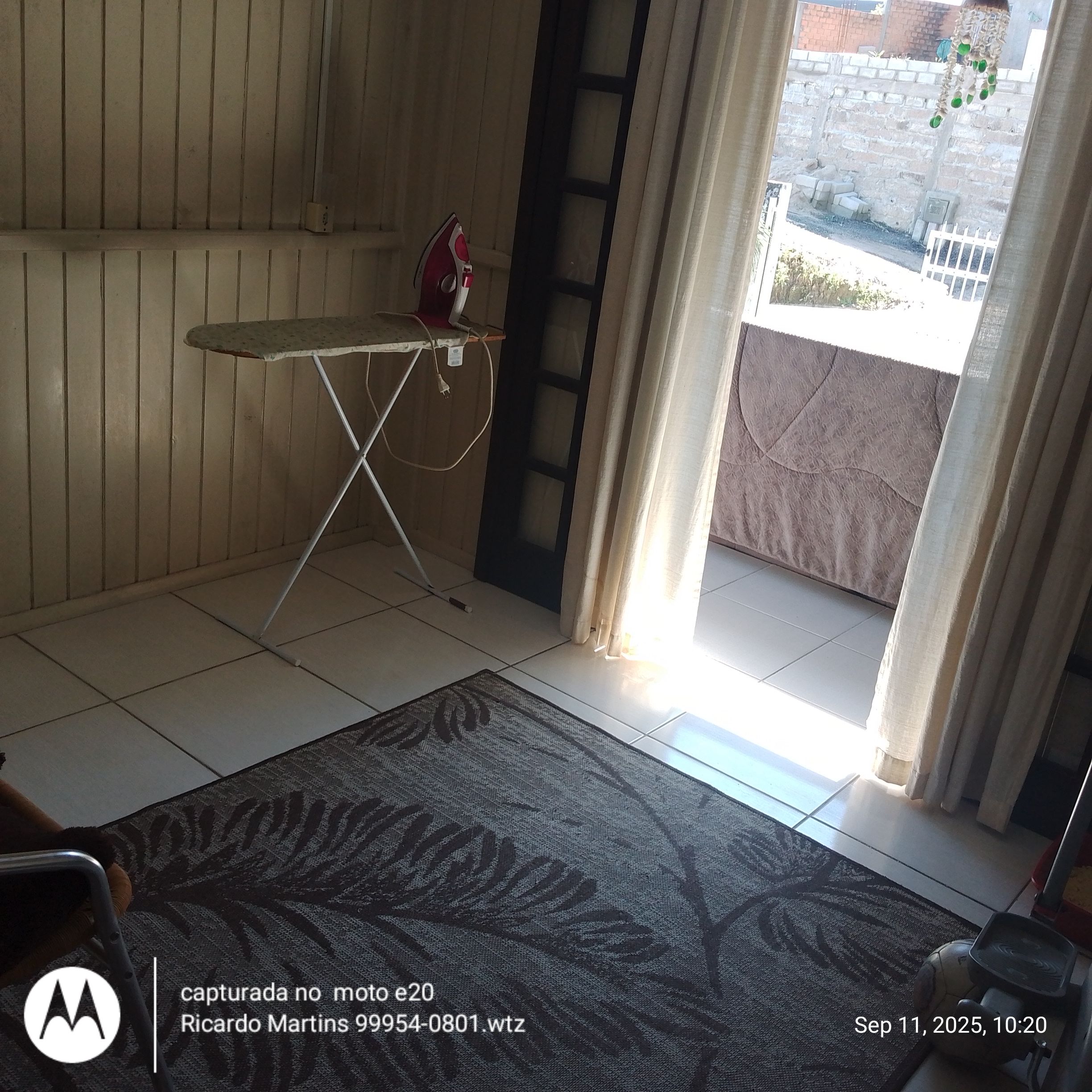 Imagem Casa com 3 Quartos à Venda, 180 m² em Operária Nova - Criciúma Imagem Casa com 3 Quartos à Venda, 180 m² em Operária Nova - Criciúma