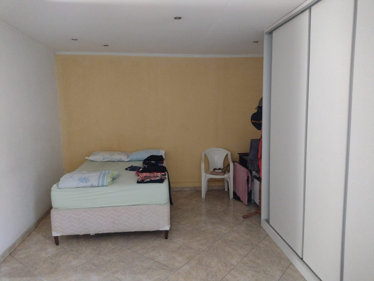 Imagem Sobrado com 4 Quartos à Venda, 200 m²em Jardim Santo Eduardo - Guarulhos Imagem Sobrado com 4 Quartos à Venda, 200 m²em Jardim Santo Eduardo - Guarulhos