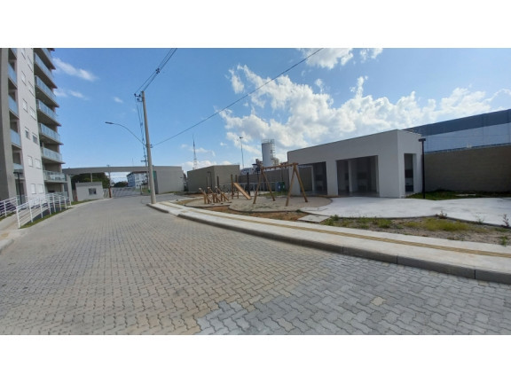 Imagem Apartamento com 2 Quartos à Venda,  em Centro - Pelotas