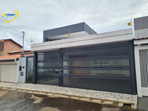 Imagem Casa com 4 Quartos à Venda, 225 m² em Guará II - Brasília