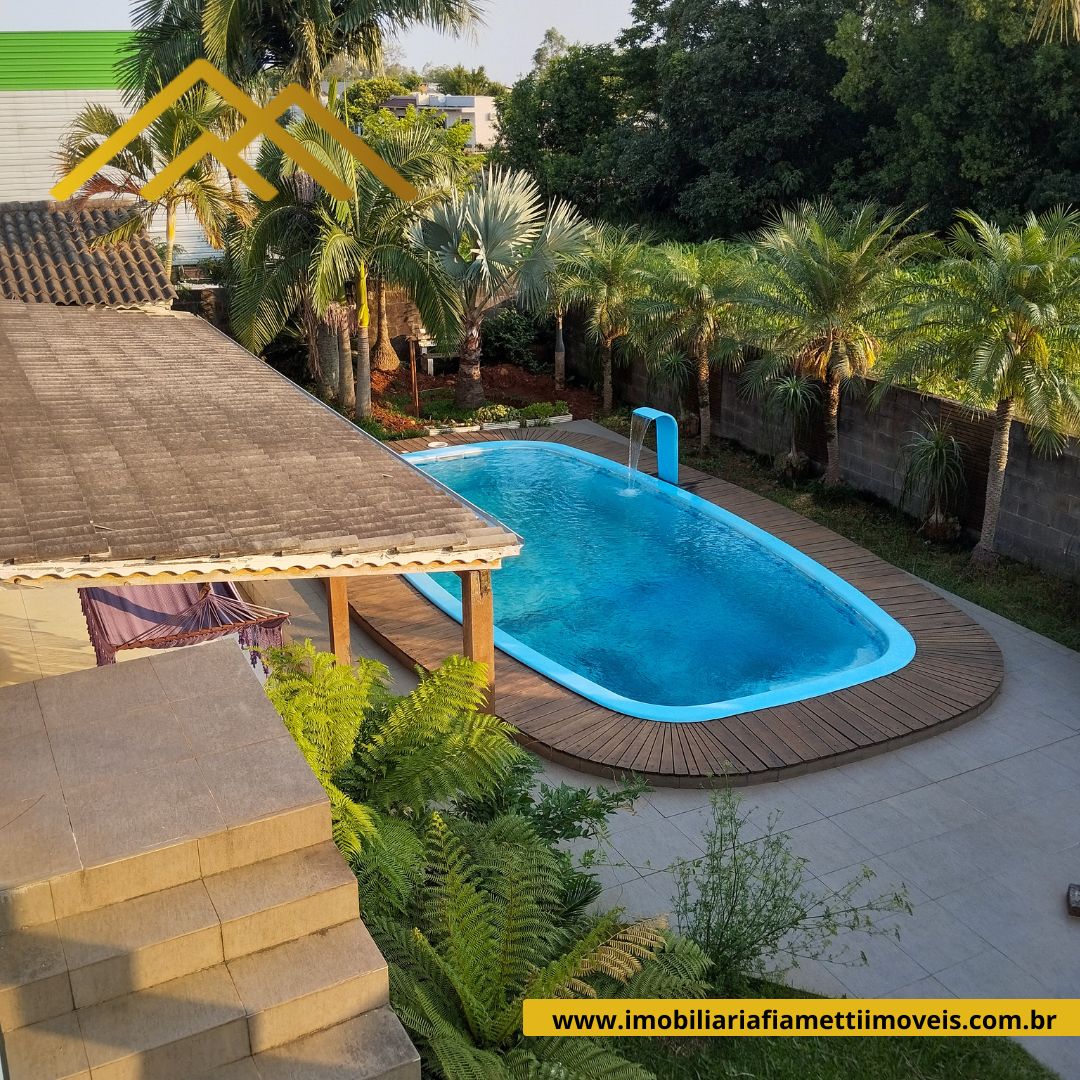 Imagem Casa com 3 Quartos à Venda, 400 m²em centro - Seberi Imagem Casa com 3 Quartos à Venda, 400 m²em centro - Seberi