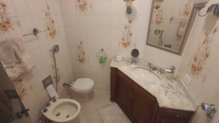 Imagem Apartamento com 1 Quarto à Venda, 65 m² em Copacabana - Rio de Janeiro