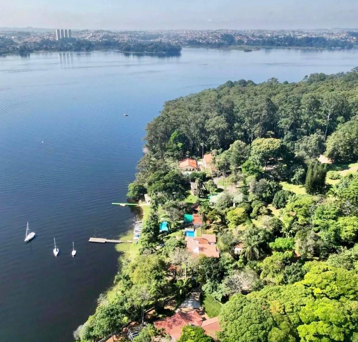 Imagem Casa com 4 Quartos à Venda, 200 m²em Copacabana - São Paulo