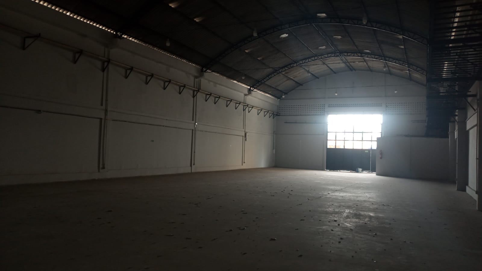 Imagem Galpão para Alugar, 1.275 m² em Batista Campos - Belém Imagem Galpão para Alugar, 1.275 m² em Batista Campos - Belém