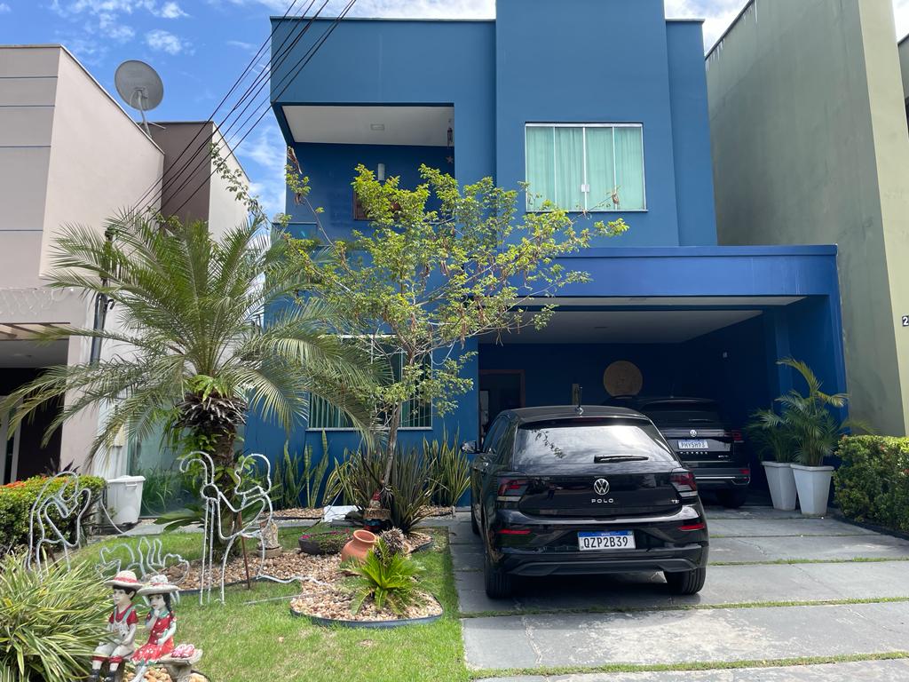Imagem Casa de Condomínio com 3 Quartos à Venda, 250 m²em Flores - Manaus